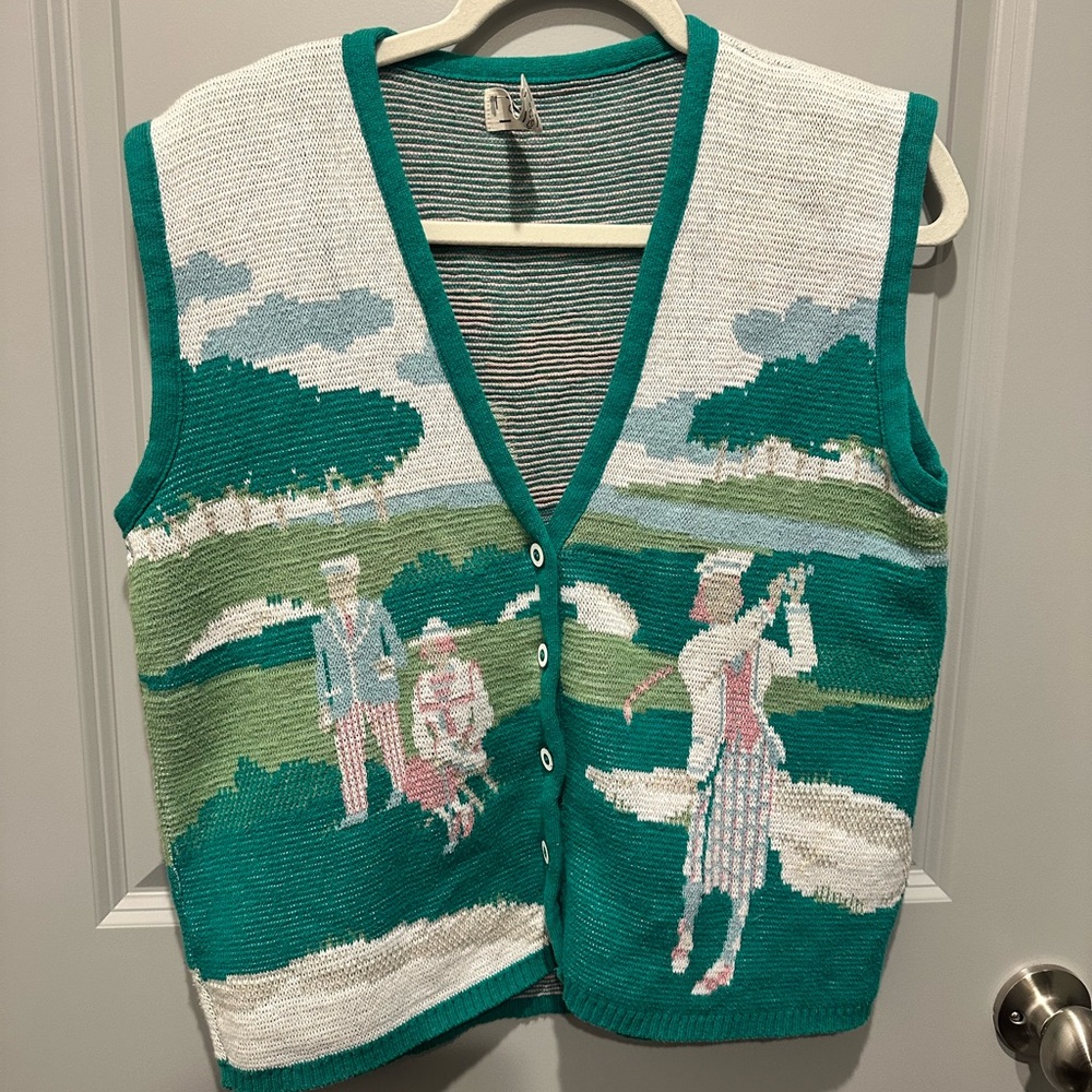 Vintage-Inspired Green Golf Scene Knit Vest - Unbranded
